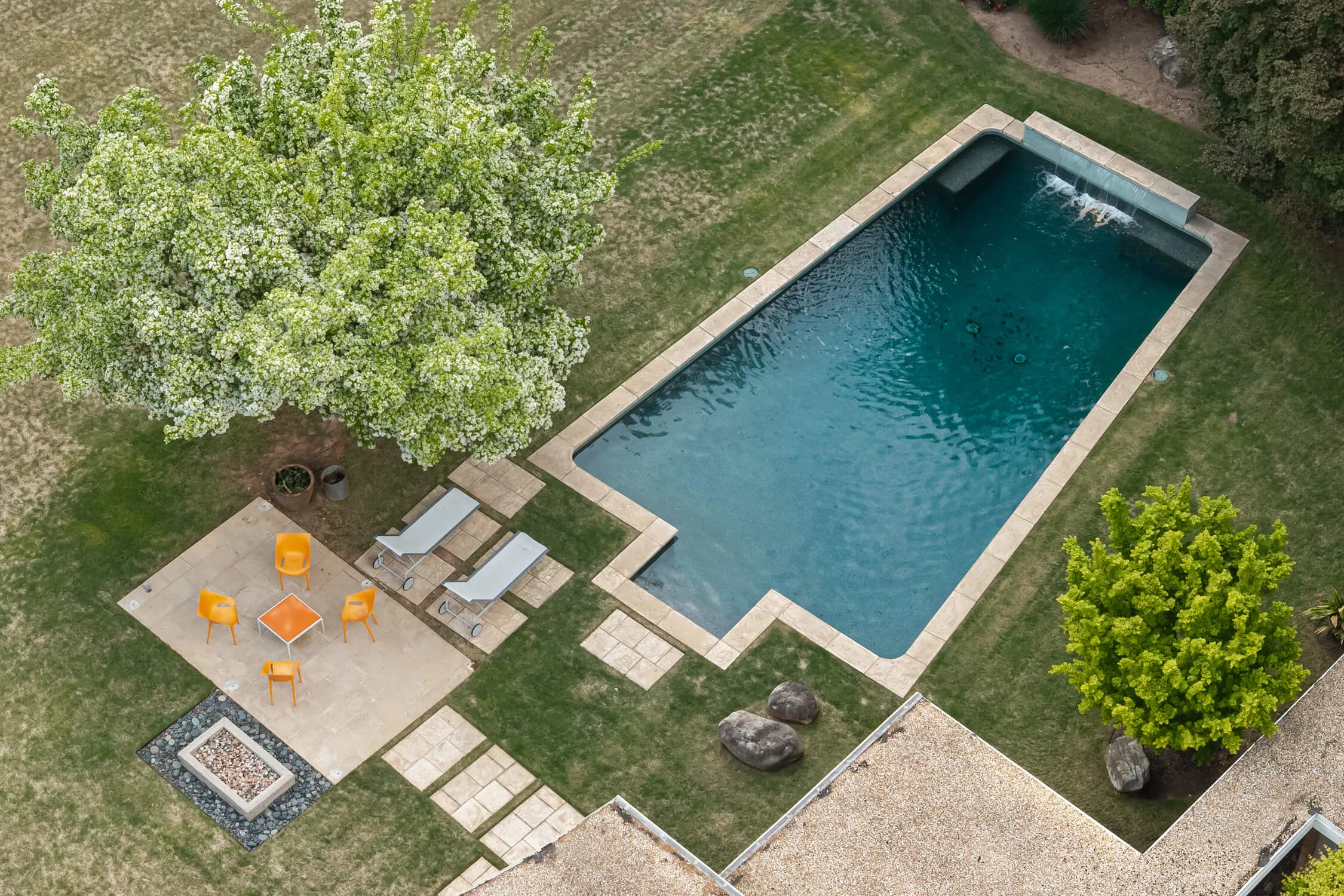 The Grounds — The Ridgewood House
