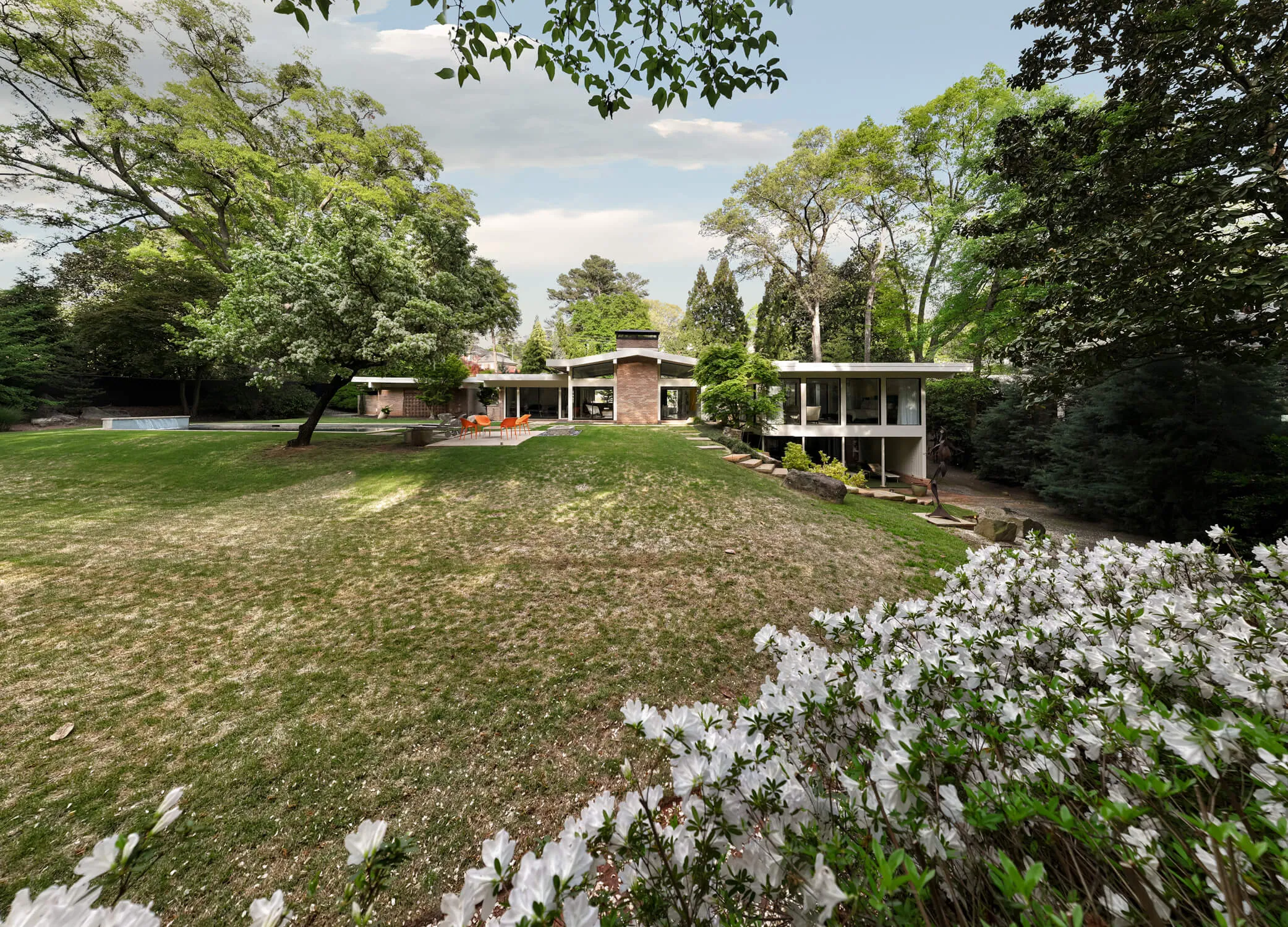 The Grounds — The Ridgewood House