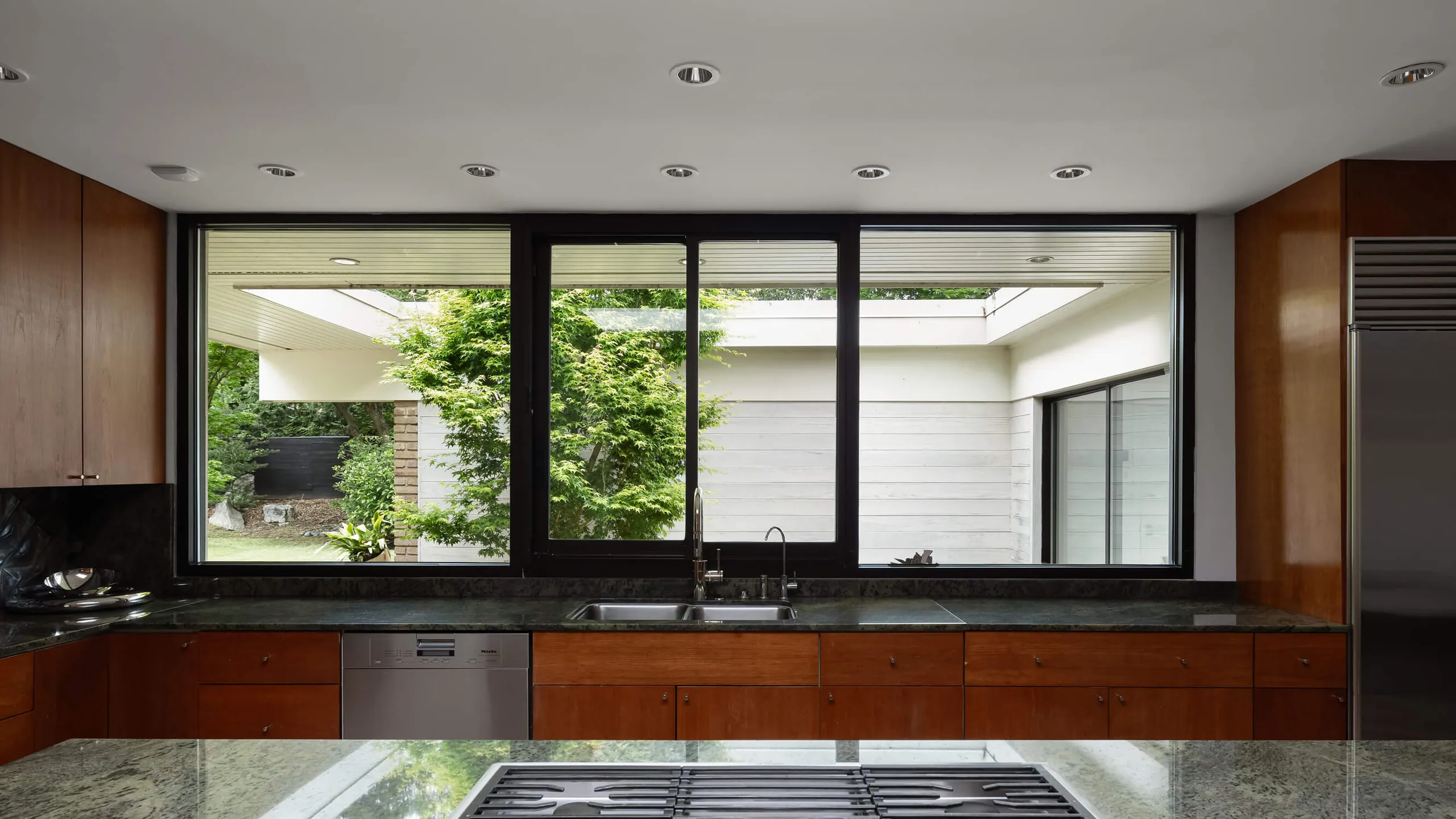 The Table — The Ridgewood House