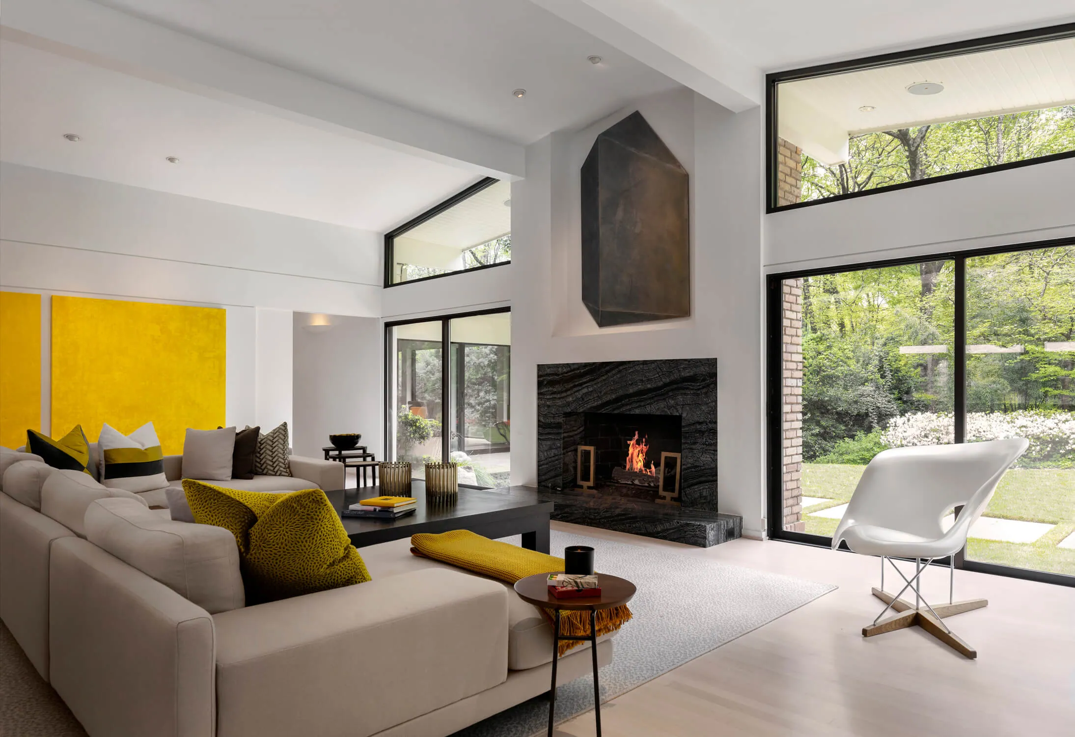 Living — The Ridgewood House